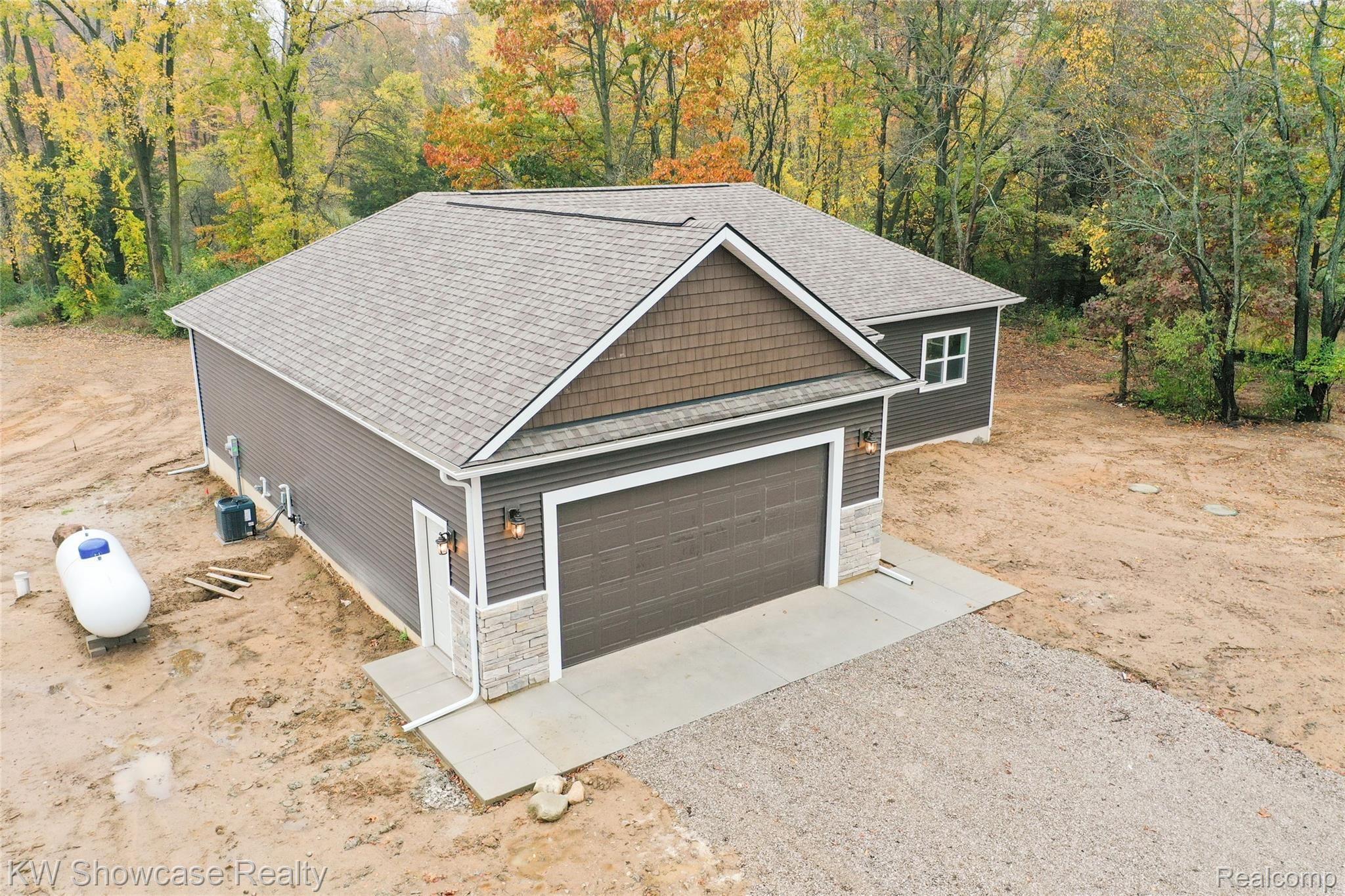 7653 East Highland Road Howell, MI 48855 - Photo 10 of 43 DJI_0209.jpg