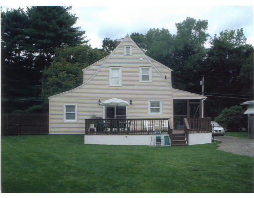63 Amostown Road West Springfield, MA 01089 - Photo 2 of 5