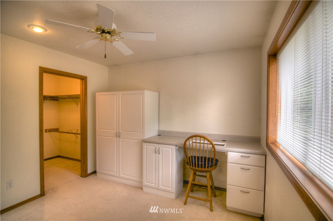 4922 Blvd Ext Road Southeast Olympia, WA 98501 - Photo 18 of 25