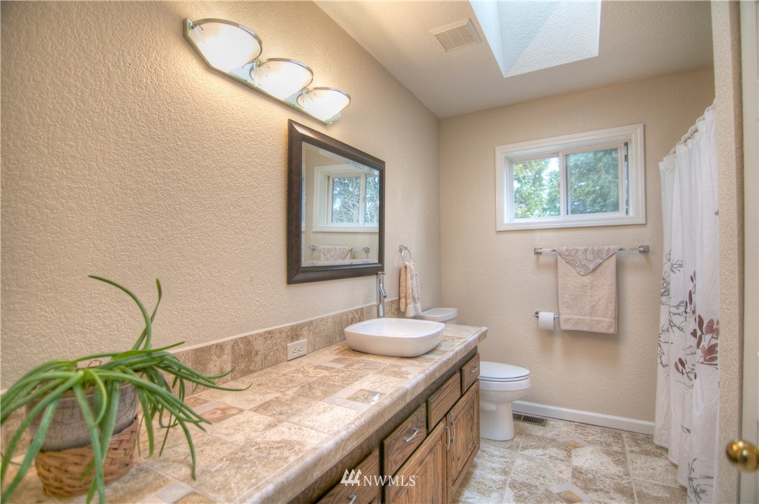 4922 Blvd Ext Road Southeast Olympia, WA 98501 - Photo 19 of 25
