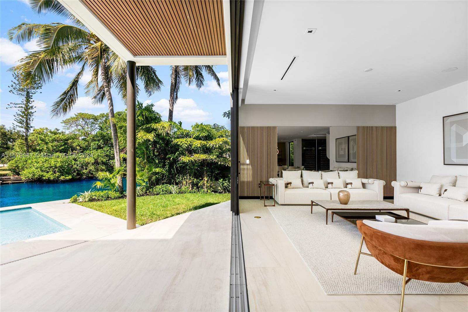 3172 North Bay Road Miami Beach, FL 33140 - Photo 14 of 37