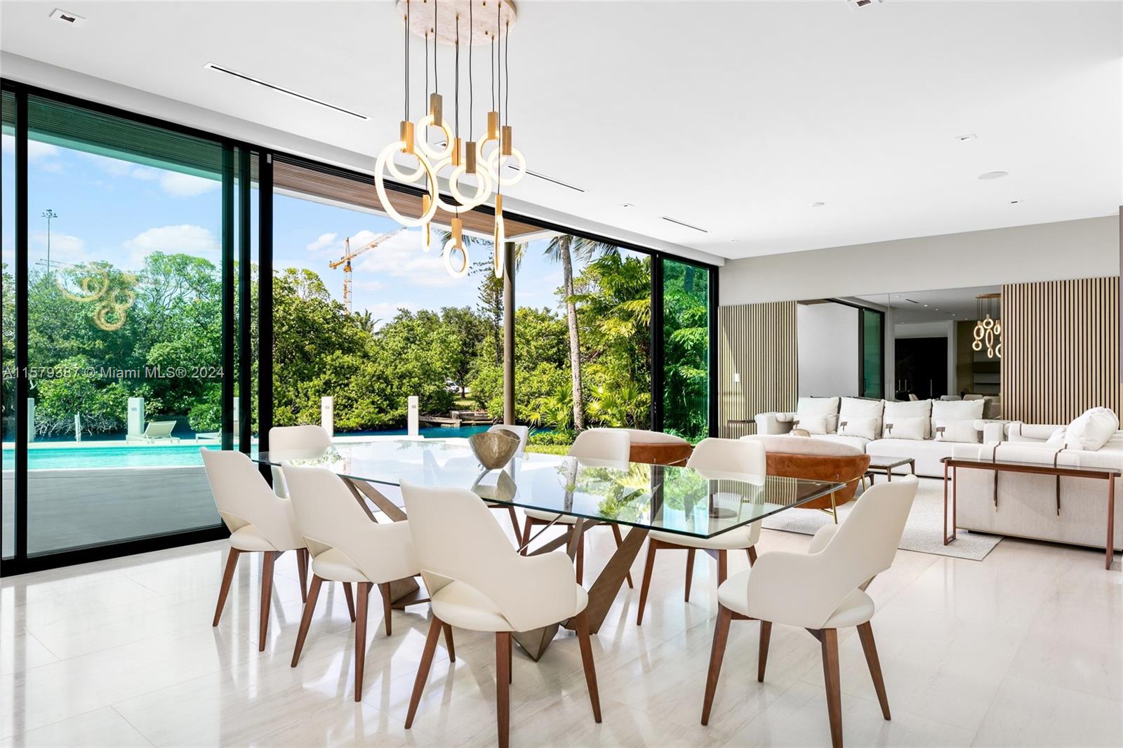 3172 North Bay Road Miami Beach, FL 33140 - Photo 6 of 37