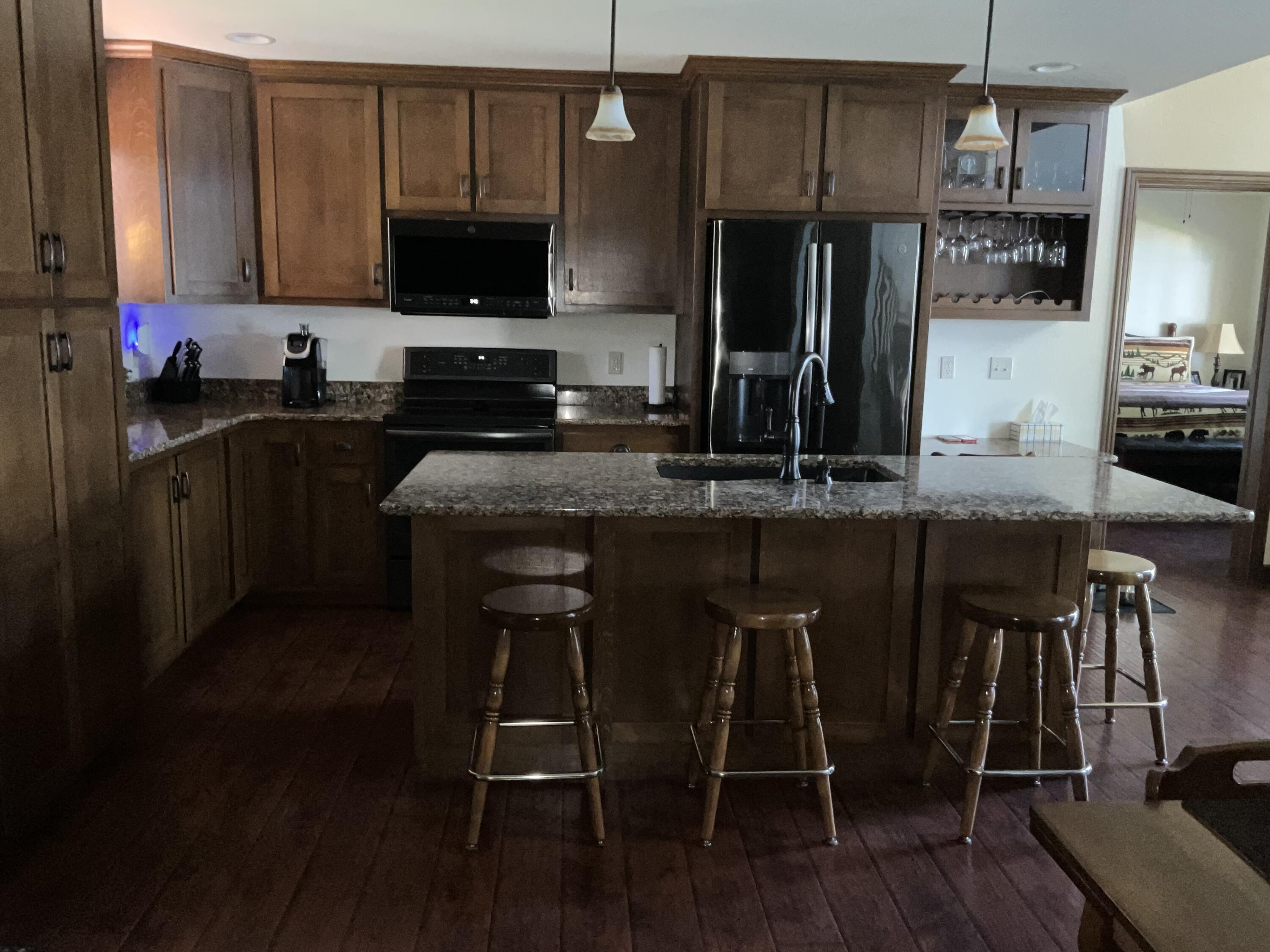 2244 River Road Nokomis, WI 54487 - Photo 7 of 23 Lorrie Schmidt - IMG_2079