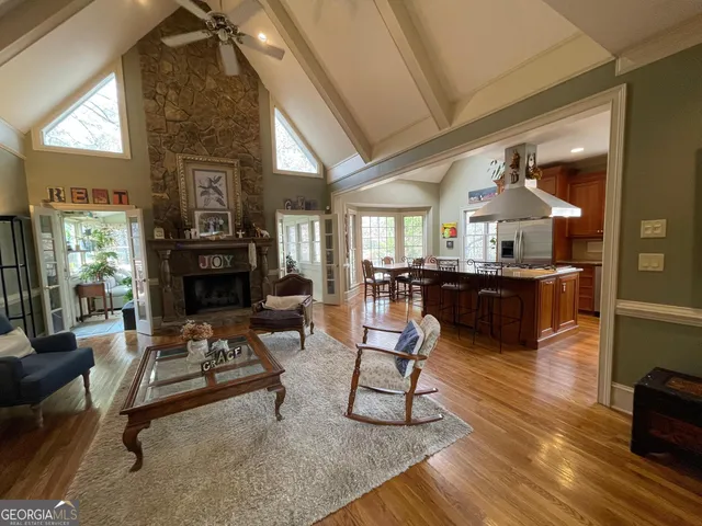 $783,000 | 5338 Dunwoody Club Creek Drive, Dunwoody, GA 30360