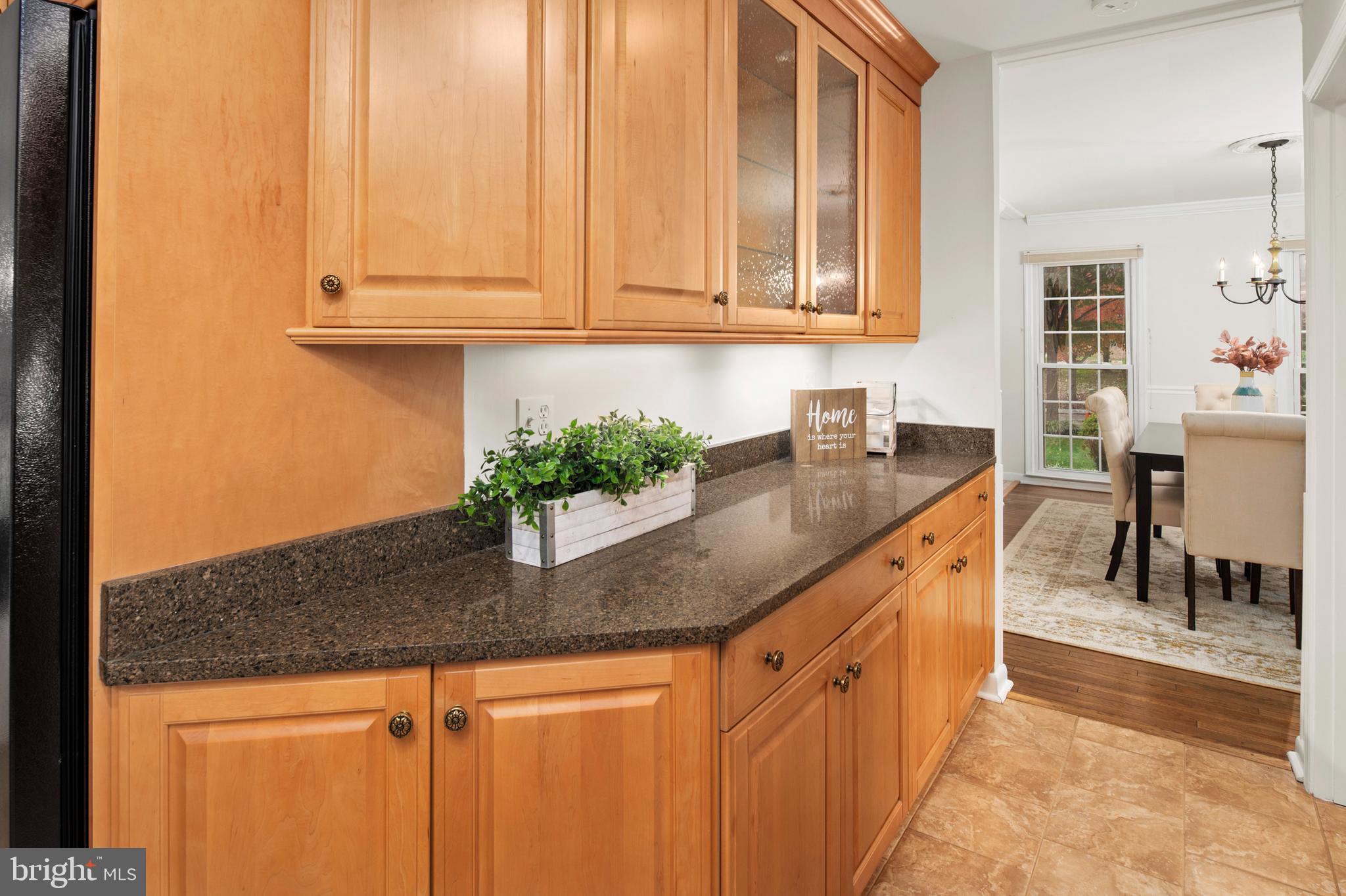 5021 Whetstone Road Columbia, MD 21044 - Photo 11 of 59 Butlers Pantry