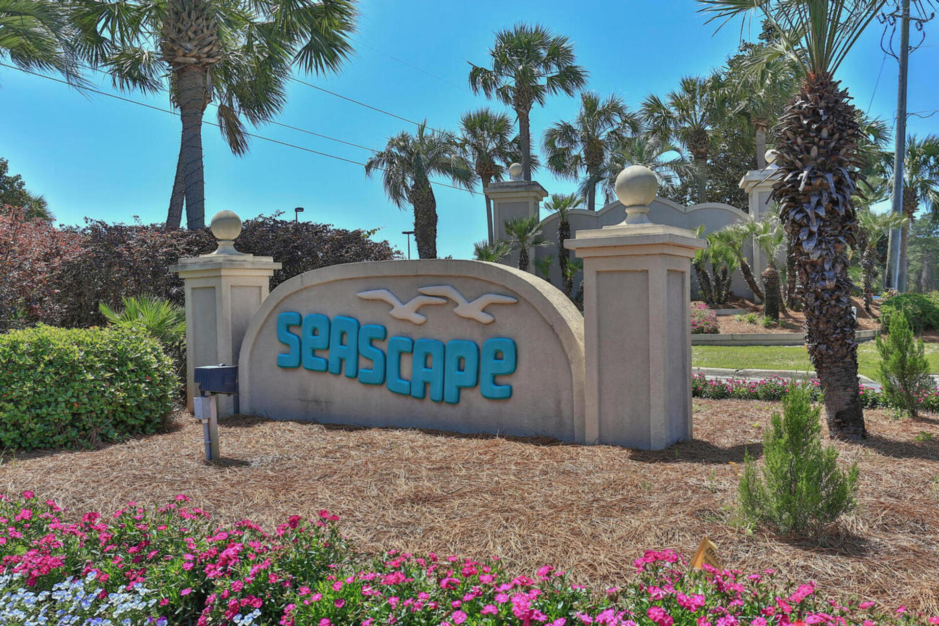 277 Sunset Bay, Unit 27A Miramar Beach, FL 32550 - Photo 3 of 42 a view of outdoor space and yard