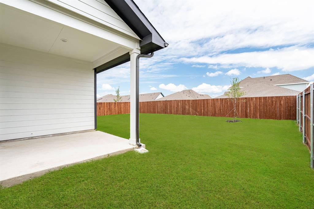744 Orchid Way Pilot Point, TX 76258 - Photo 29 of 35