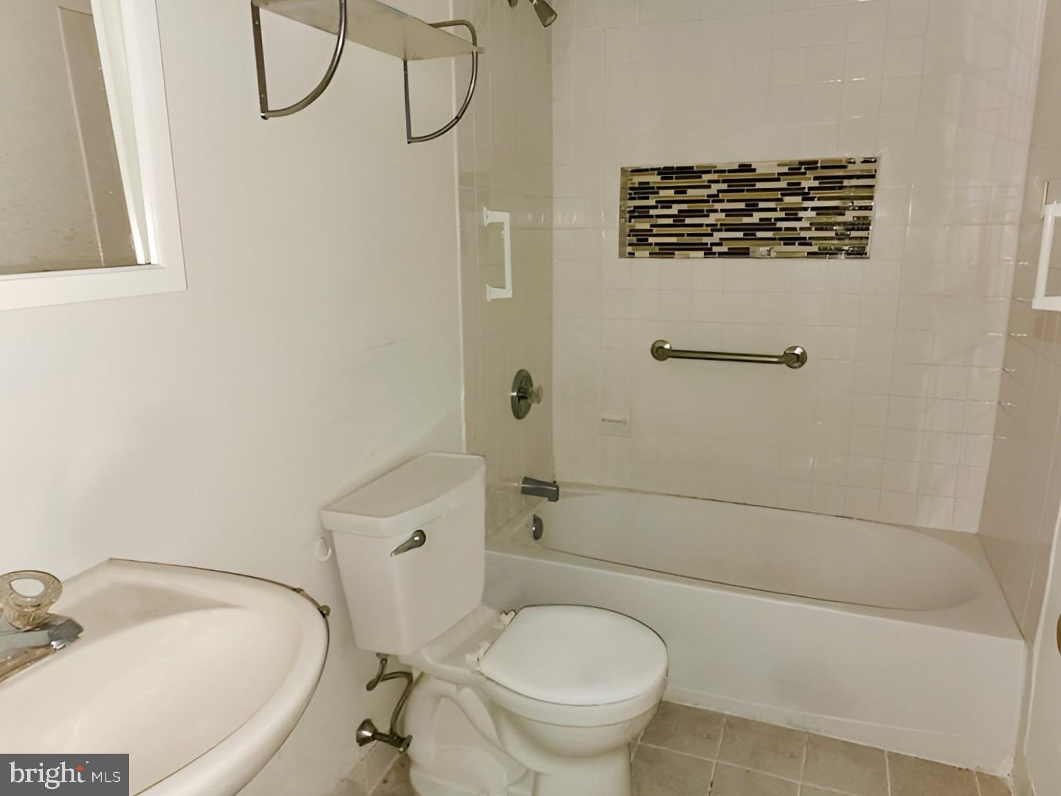 4410 Church Road Mount Laurel, NJ 08054 - Photo 28 of 29 Gallery Image 28