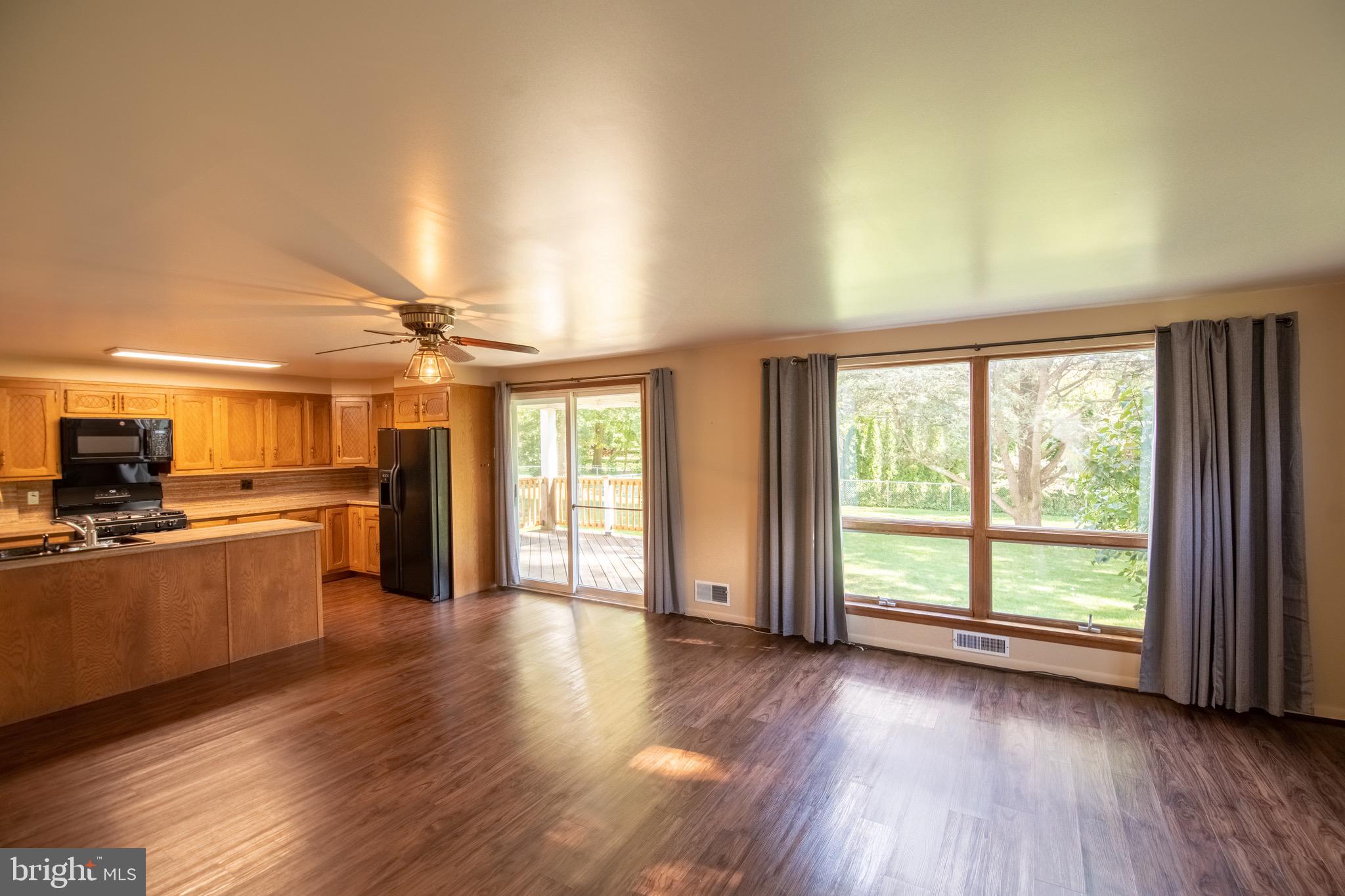 26 Briar Road Oreland, PA 19075 - Photo 11 of 44 Dining Room