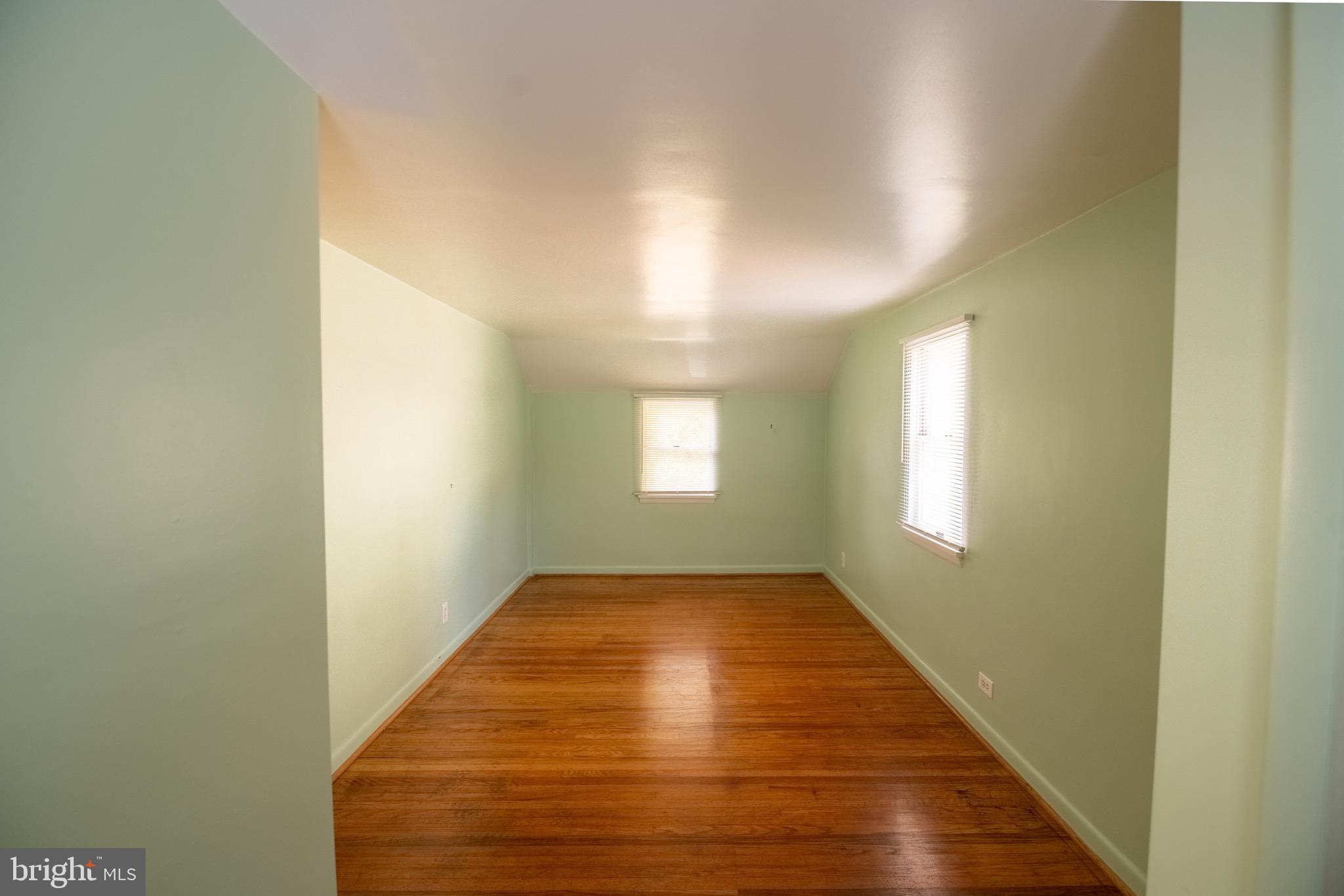 26 Briar Road Oreland, PA 19075 - Photo 26 of 44 Bedroom 2