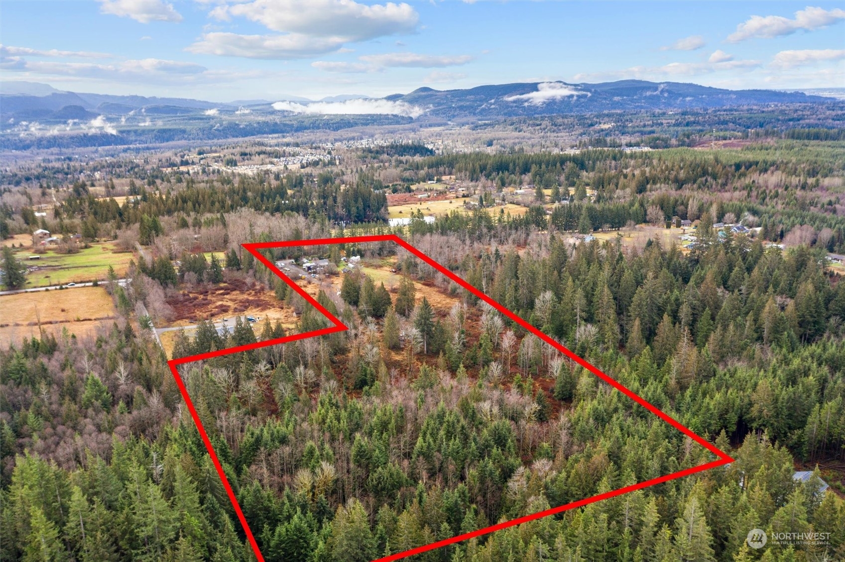 32717 Sultan Basin Road Sultan, WA 98294 - Photo 5 of 31 a view of a city and a lake