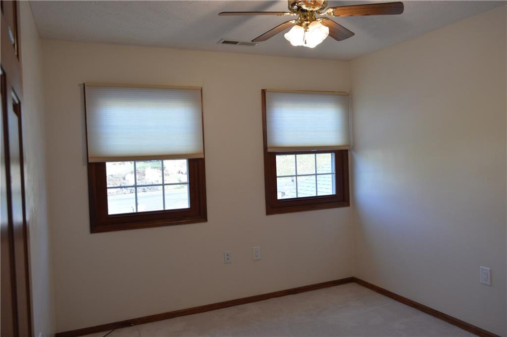 789 Spring Falls Avenue Springfield, OH 45502 - Photo 13 of 20