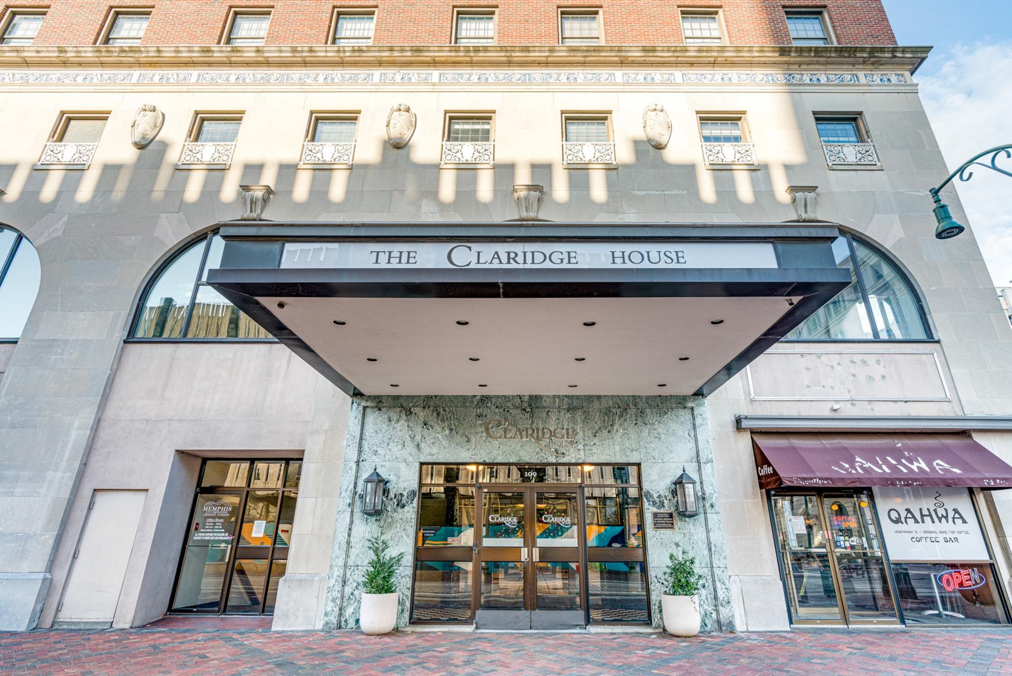 109 North Main Street, Unit 908 Memphis, TN 38103 - Photo 4 of 22 a view of front door