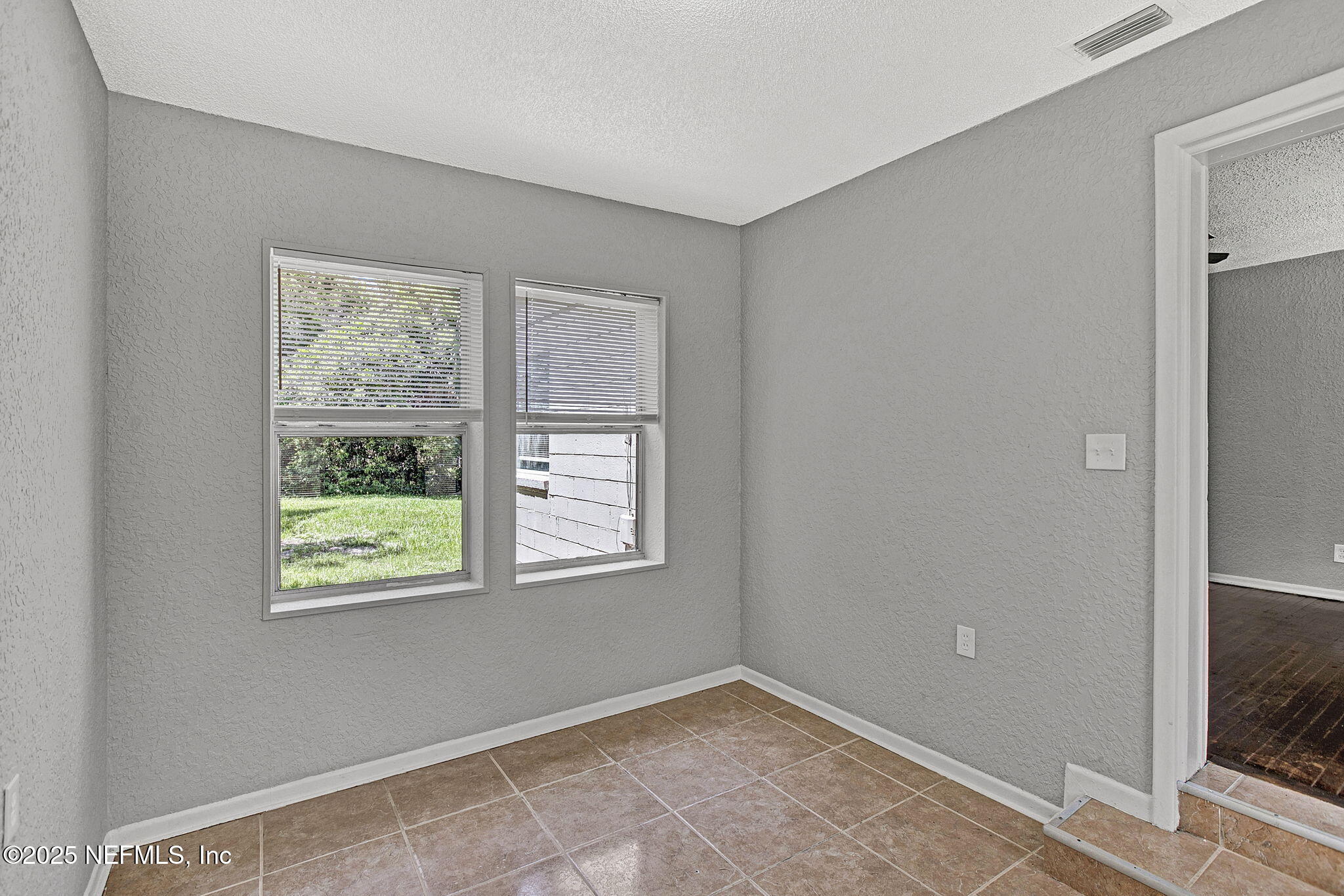 1728 Keats Road Jacksonville, FL 32208 - Photo 3 of 21 2-web-or-mls-IMG_0296