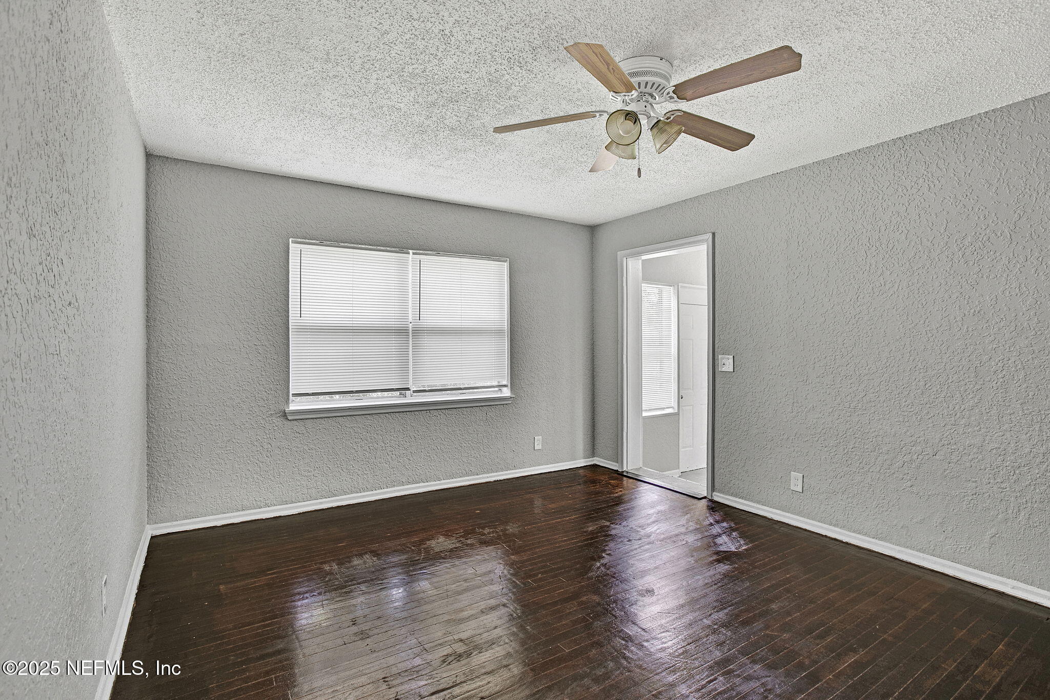 1728 Keats Road Jacksonville, FL 32208 - Photo 5 of 21 4-web-or-mls-IMG_0306
