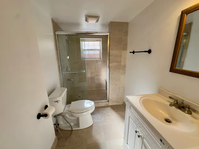 $2,900 | 9910 Crawford Avenue, Skokie, IL 60076