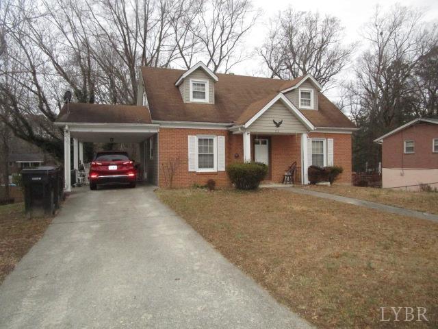 578 Arlington Road Danville, VA 24541 - Photo 3 of 3 a front view of a house with a yard