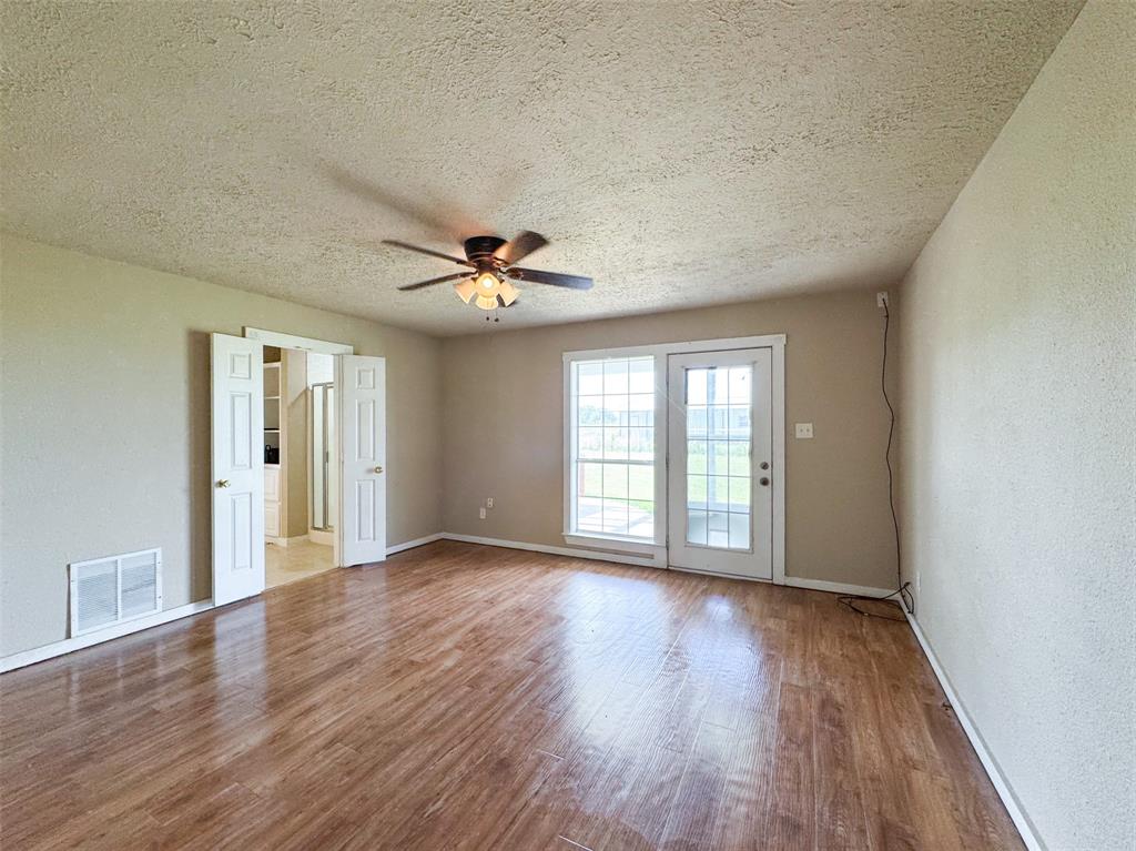 6568 Michael Road Sanger, TX 76266 - Photo 14 of 27 Primary Bedroom
