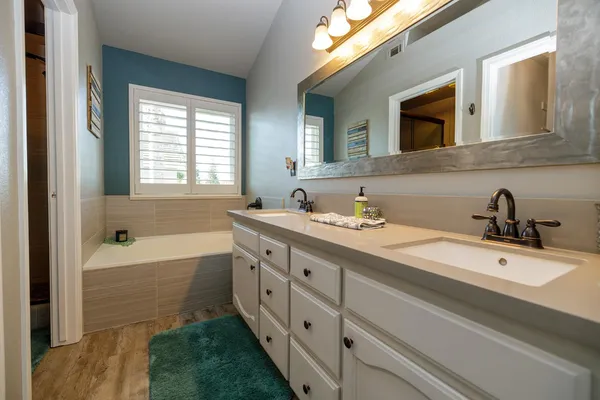 $735,000 | 227 Van Dyken Way, Ripon, CA 95366