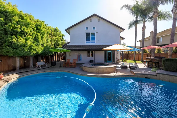 $735,000 | 227 Van Dyken Way, Ripon, CA 95366