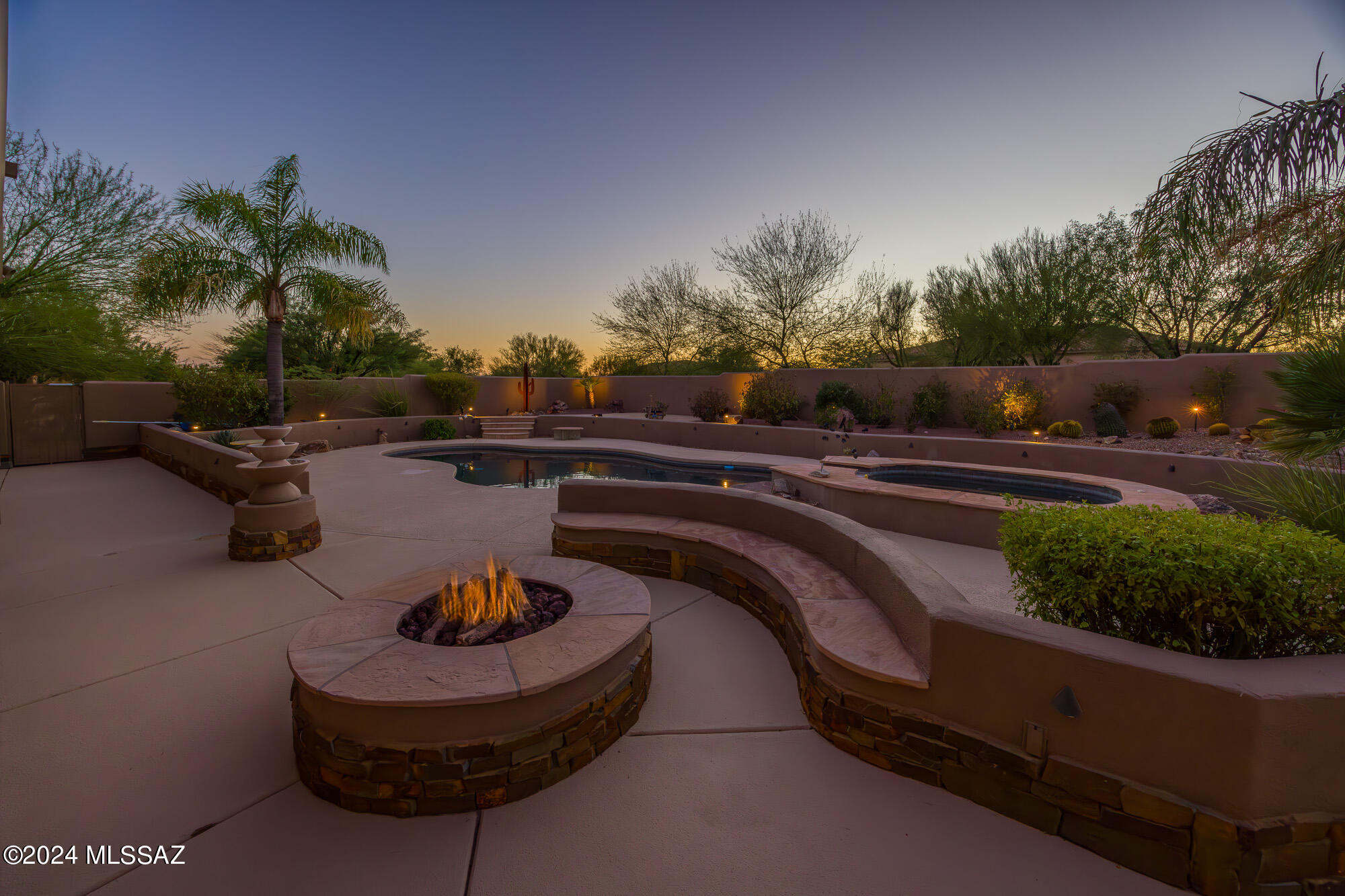 12345 North Reflection Ridge Drive Oro Valley, AZ 85755 - Photo 45 of 48