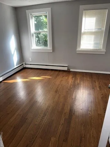 $1,850 | 123 West Parmenter Street, Unit 1, Newburgh, NY 12550