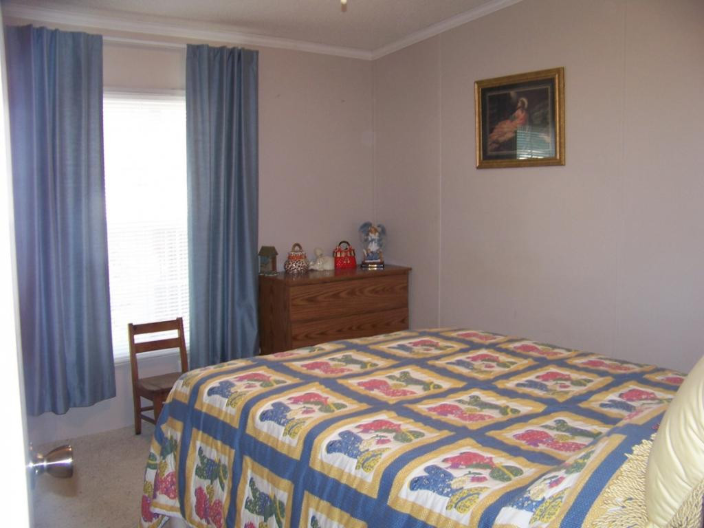 150 Pactolus Road Kingsport, TN 37663 - Photo 18 of 31 Bedroom Two