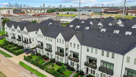 $587,000 | 3317 West 11th Street, Houston, TX 77008