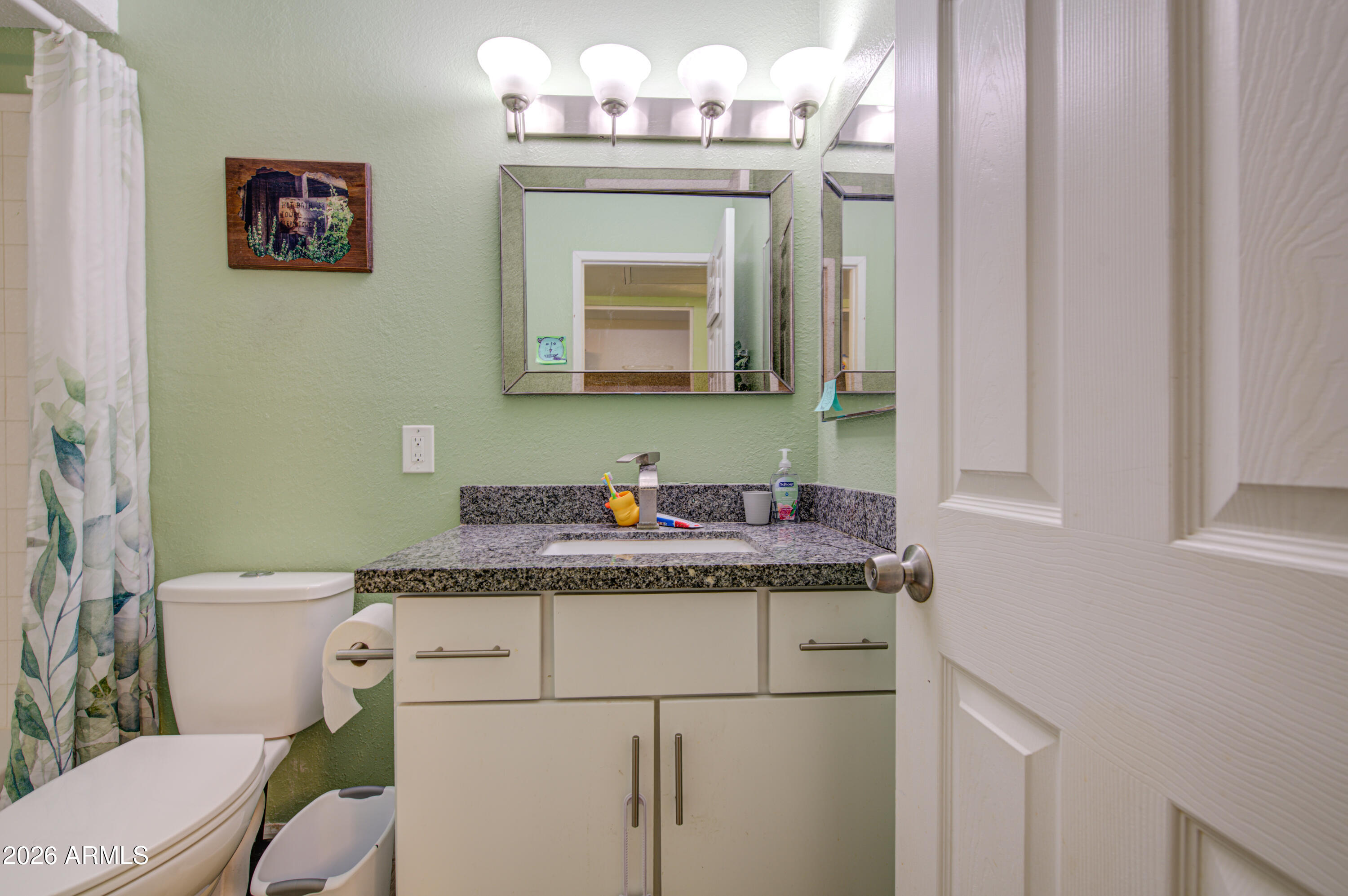401 East Pecan Road Phoenix, AZ 85040 - Photo 17 of 21