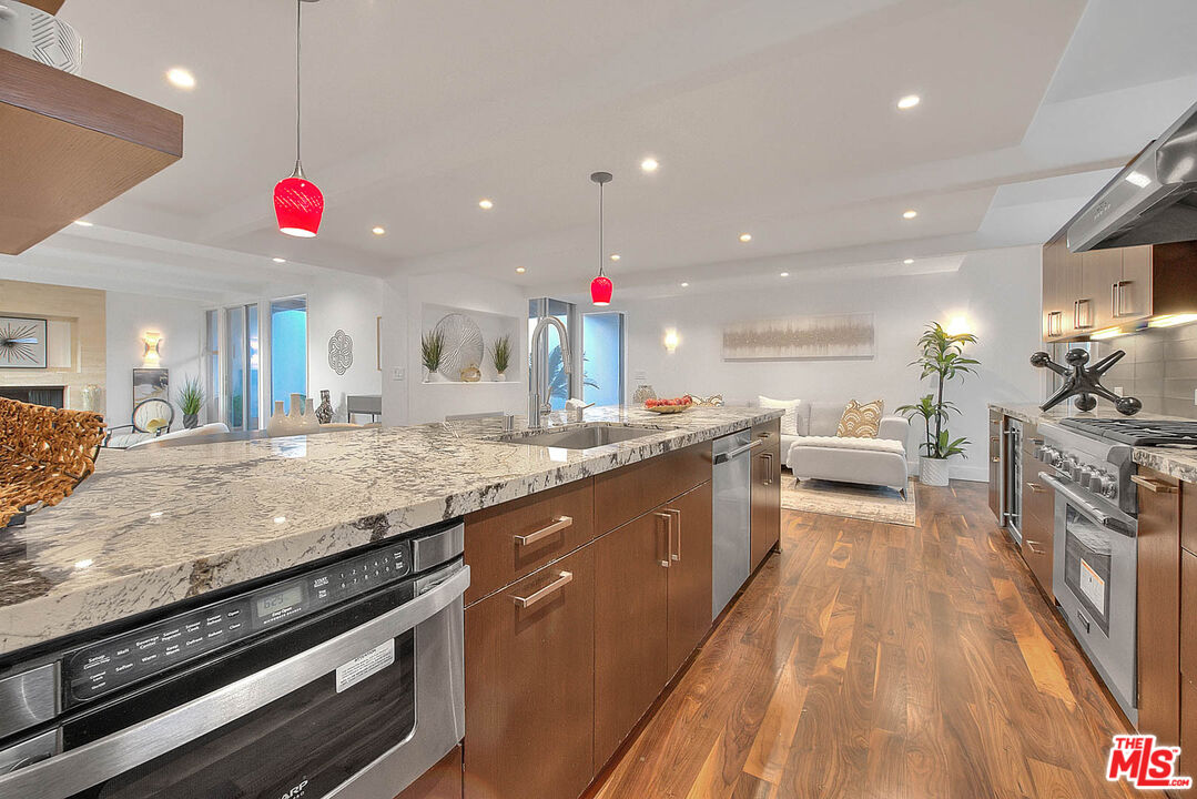 3804 Duray Place Los Angeles, CA 90008 - Photo 32 of 73