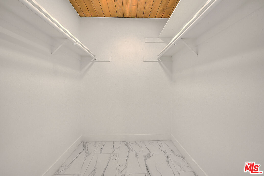 3804 Duray Place Los Angeles, CA 90008 - Photo 44 of 73