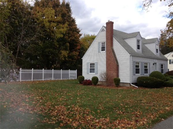 4 Cabot Road Danvers, MA 01923 - Photo 3 of 10 Gallery Image 3