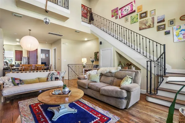 $3,500 | 1905 Summer Street, Houston, TX 77007