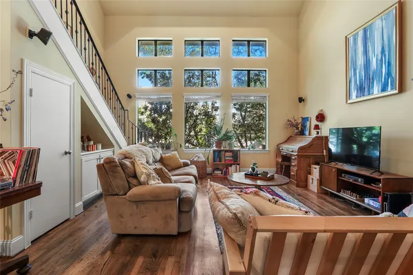 $3,400 | 1905 Summer Street, Houston, TX 77007