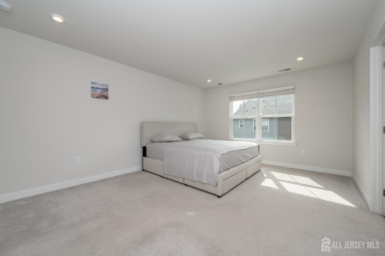 29 Athens Way Cliffwood, NJ 07721 - Photo 23 of 35 Gallery Image 23