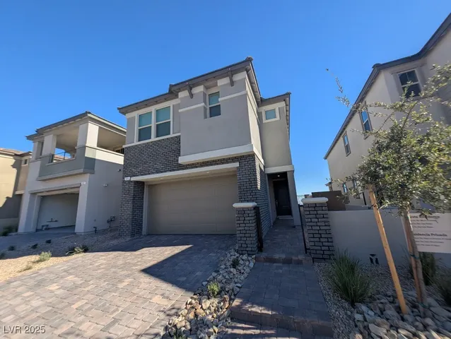 $3,800 | 544 Clover Bar Lane, Las Vegas, NV 89138