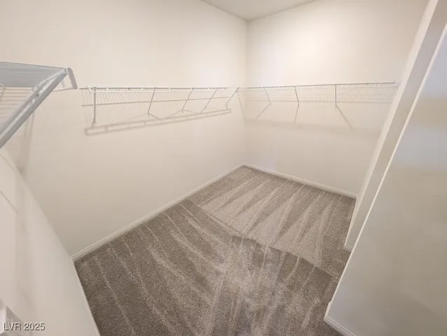 $3,800 | 544 Clover Bar Lane, Las Vegas, NV 89138