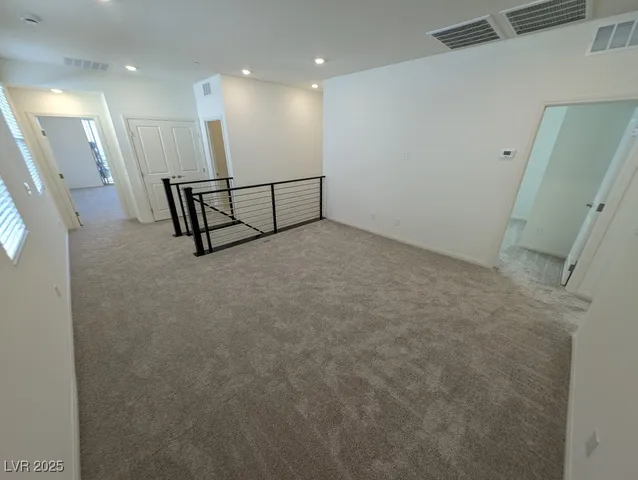 $3,800 | 544 Clover Bar Lane, Las Vegas, NV 89138