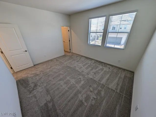 $3,800 | 544 Clover Bar Lane, Las Vegas, NV 89138