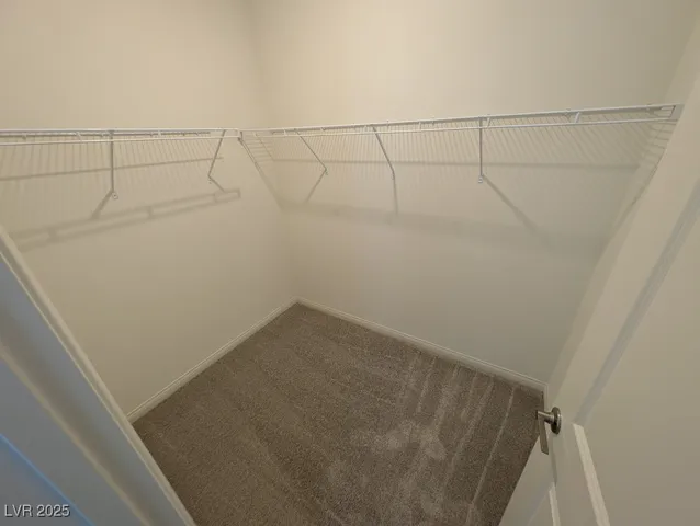 $3,800 | 544 Clover Bar Lane, Las Vegas, NV 89138