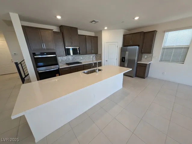 $3,800 | 544 Clover Bar Lane, Las Vegas, NV 89138