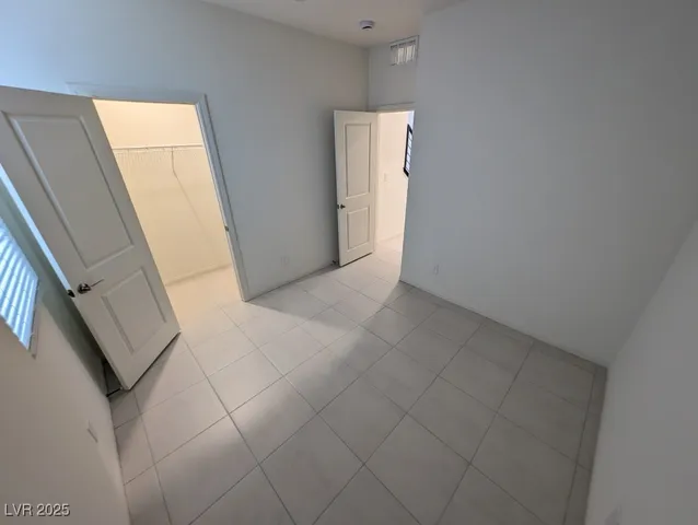 $3,800 | 544 Clover Bar Lane, Las Vegas, NV 89138