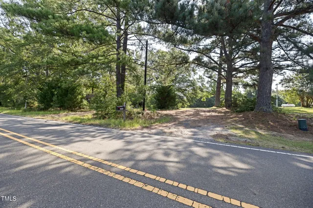 $585,000 | 2805 Evans Road, Apex, NC 27502