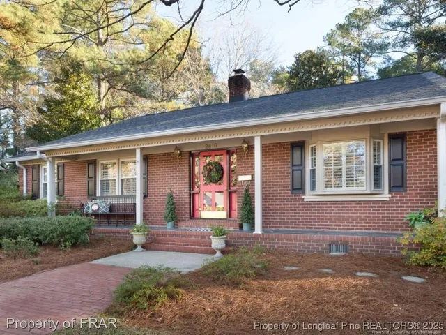$2,700 | 2616 Westchester Drive, Fayetteville, NC 28303