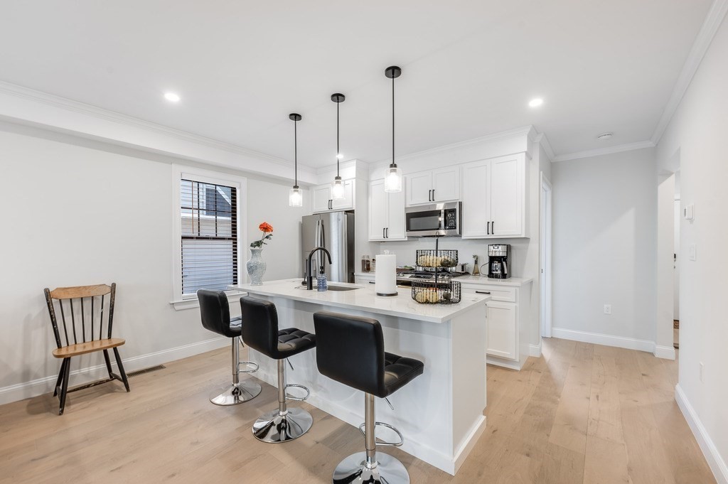 34 Perthshire Road, Unit 34 Boston, MA 02135 - Photo 4 of 21