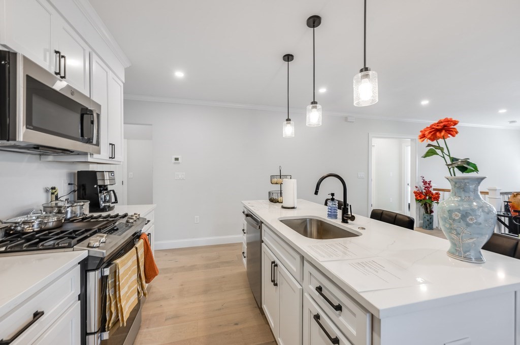 34 Perthshire Road, Unit 34 Boston, MA 02135 - Photo 7 of 21