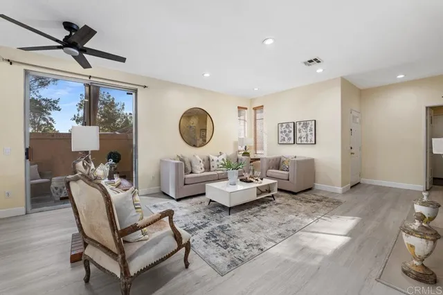 $899,000 | 12490 Heatherton Court, Unit 8, San Diego, CA 92128