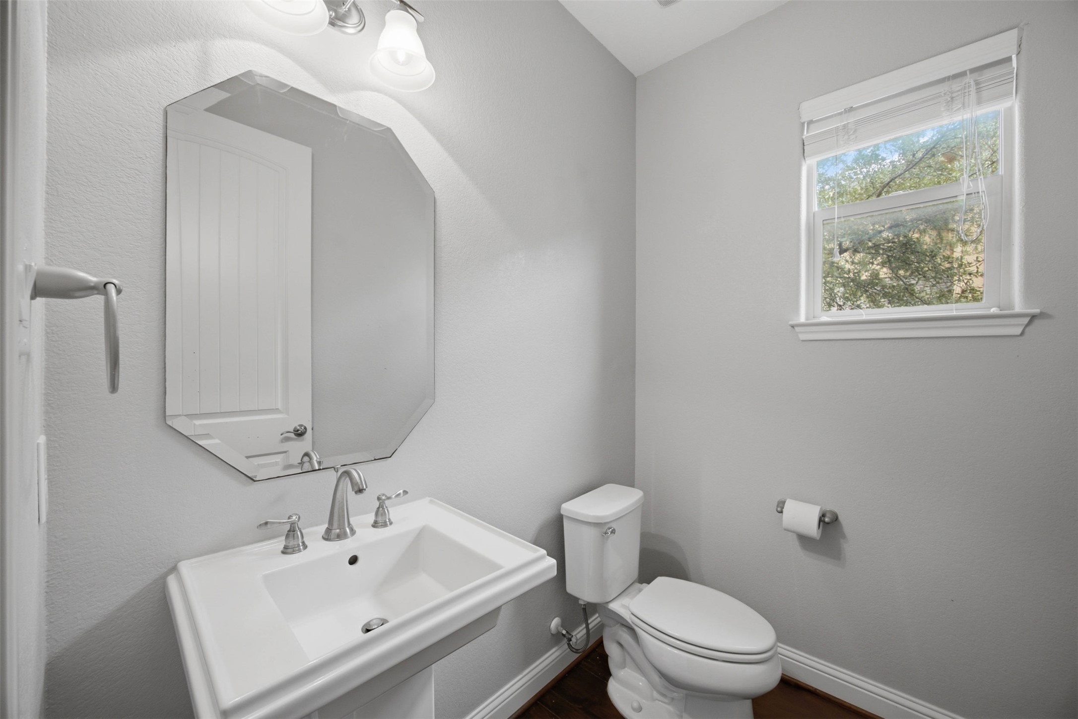 1016 Winding Way Drive Georgetown, TX 78628 - Photo 33 of 39