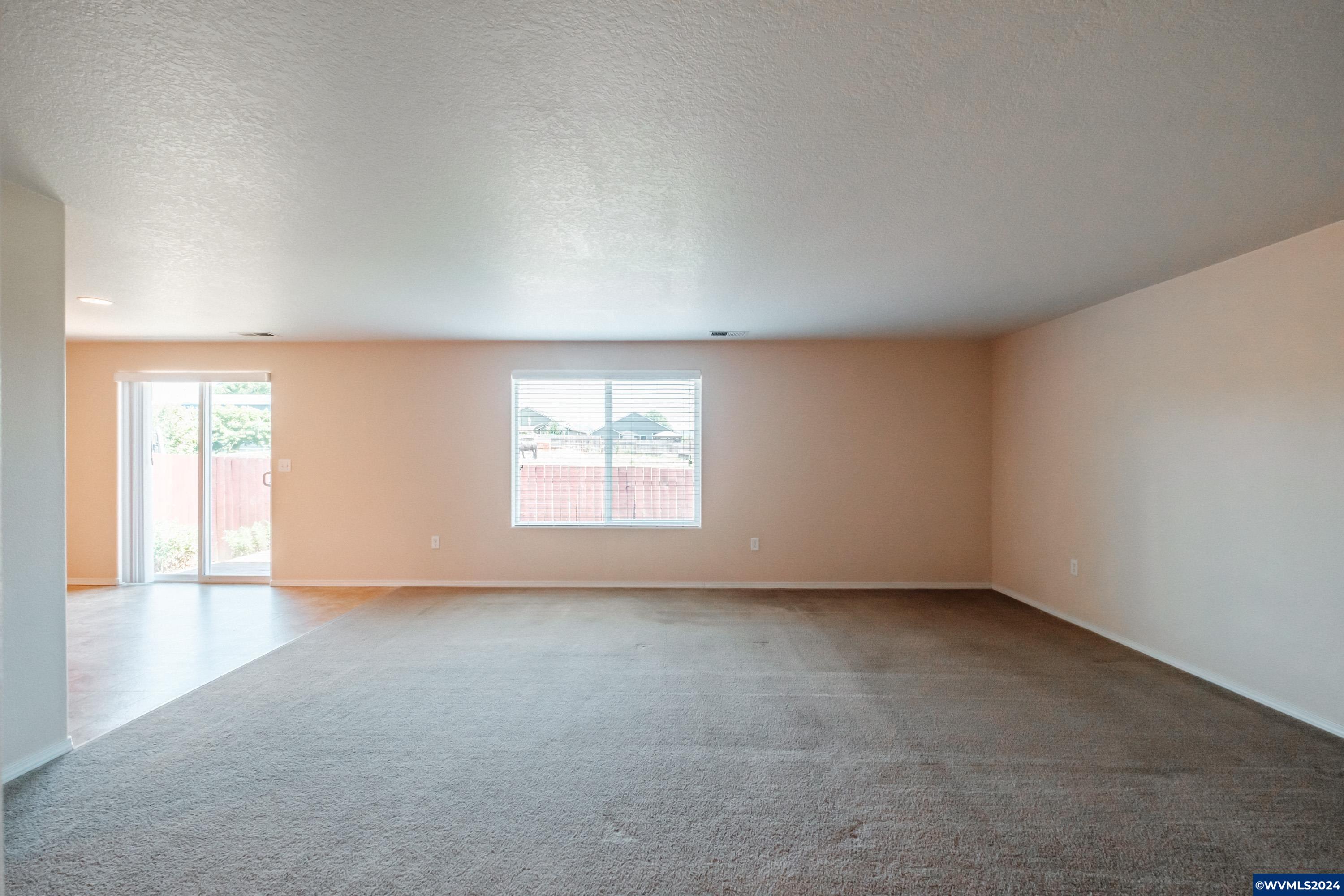 1307 Ridgeview Street Monmouth, OR 97361 - Photo 8 of 47 Gallery Image 8