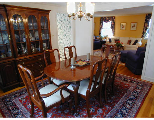 55 Ivy Road Wellesley, MA 02482 - Photo 3 of 8